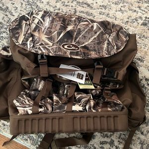 Drake waterfowl waterproof, floating backpack!